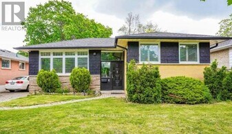 6 Gretna Dr in Brampton, ON - Building Photo