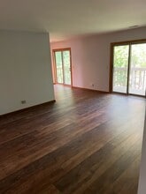 406 Heine Ave in Elgin, IL - Building Photo - Building Photo