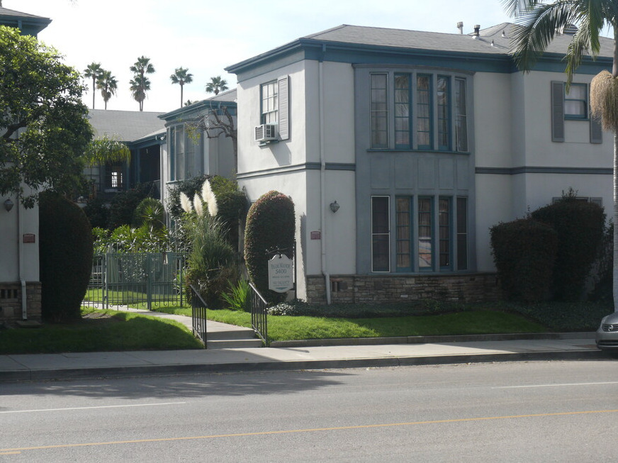 5400 Franklin in Los Angeles, CA - Building Photo