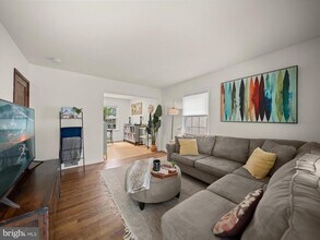 208 S Veitch St in Arlington, VA - Building Photo - Building Photo