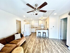 302 Corman Ave in Troy, AL - Building Photo - Building Photo