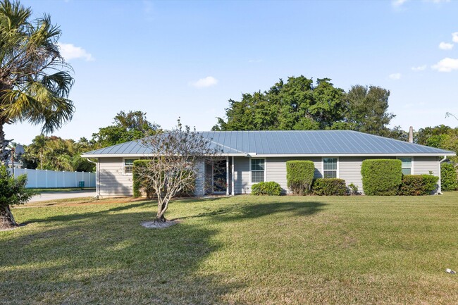 property at 3561 SE Micanopy Terrace