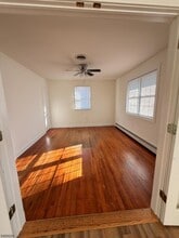 46 NJ-173 in Hampton, NJ - Building Photo - Building Photo