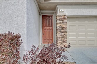 6 Gladewater Dr in Henderson, NV - Building Photo - Building Photo