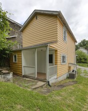 119 Semmens St in Turtle Creek, PA - Building Photo - Building Photo