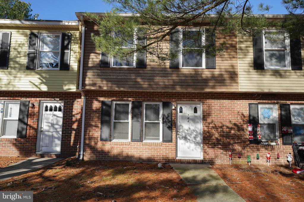 744 Hemlock St in Salisbury, MD - Building Photo