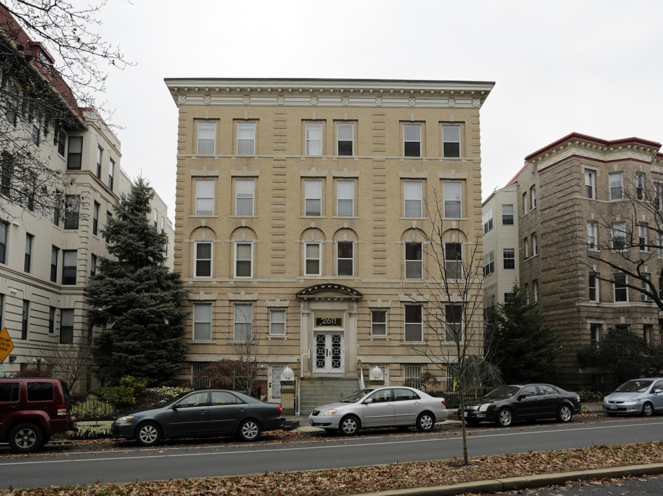 Lynshire in Washington, DC - Building Photo