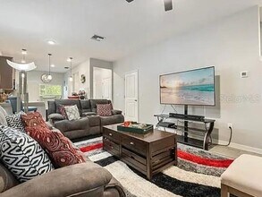 1117 Hillhurst Dr in Wesley Chapel, FL - Building Photo - Building Photo