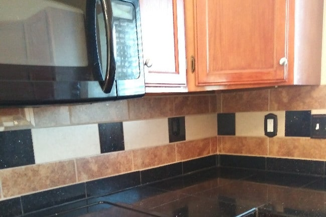 8406 S Upham Way in Littleton, CO - Building Photo - Building Photo