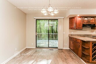 436 Julie Anne Way in Woodstock, GA - Foto de edificio - Building Photo