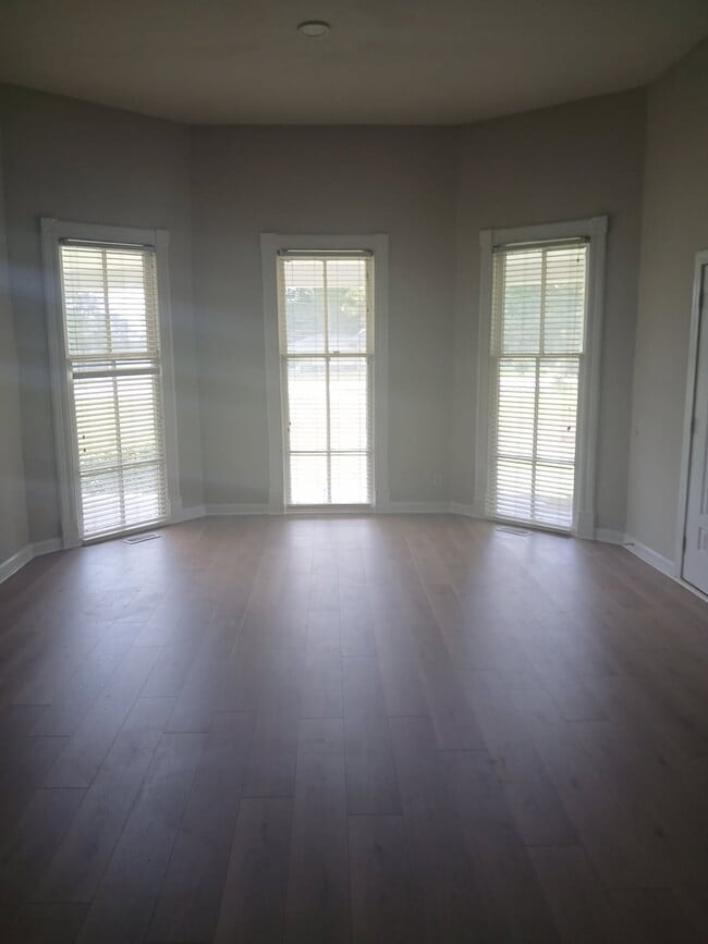 property at 3025 Belleville Rd
