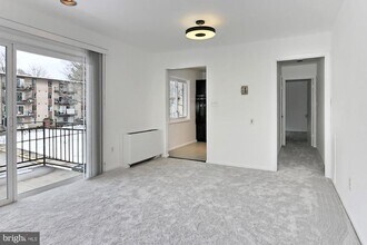 4116 Mangalore Dr in Annandale, VA - Building Photo - Building Photo