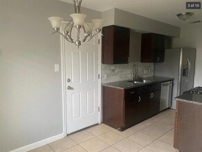 1810 Nicole Cir in Round Rock, TX - Building Photo - Building Photo