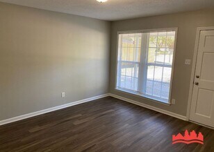 5082 Chantilly Dr in Memphis, TN - Building Photo - Building Photo