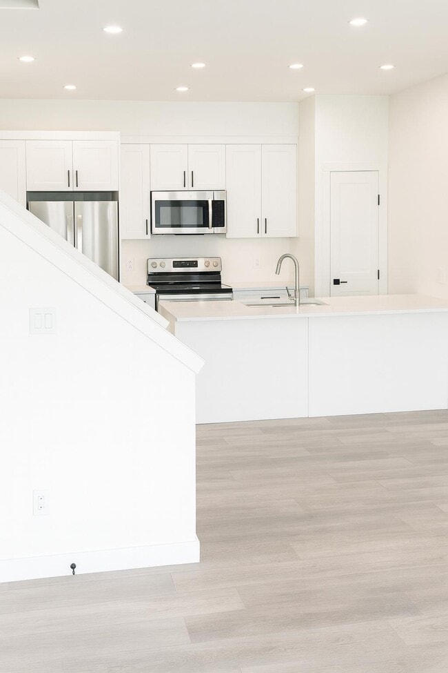 11007 132 St NW in Edmonton, AB - Building Photo - Building Photo