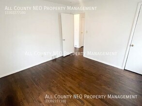 3862 E 112th St in Cleveland, OH - Building Photo - Building Photo