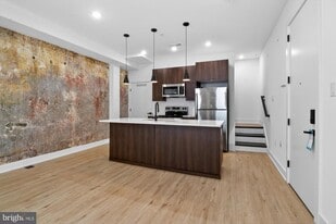 59 N 2nd St in Philadelphia, PA - Building Photo