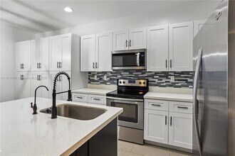 4859 NW 55th Pl in Tamarac, FL - Building Photo - Building Photo