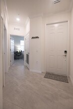 17724 Gawthrop Dr, Unit 308 in Bradenton, FL - Building Photo - Building Photo