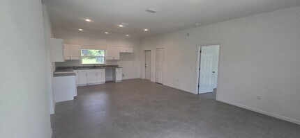 53 Colin Ave S in Lehigh Acres, FL - Building Photo - Building Photo