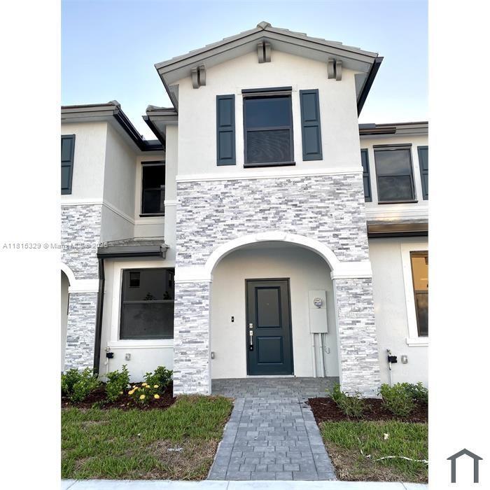 12131 NW 23rd Ct in Miami Shores, FL - Building Photo