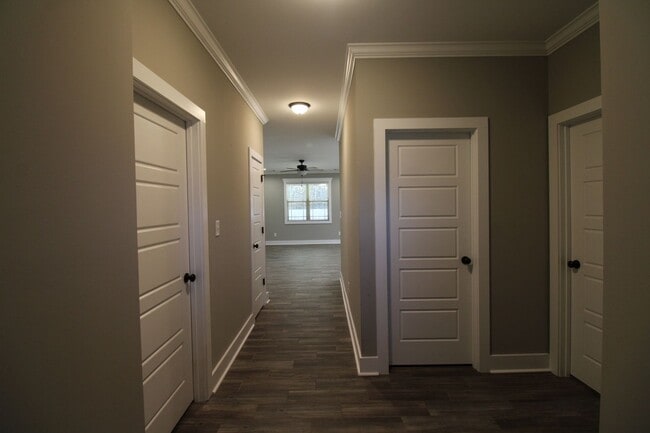 212 Gray Fox Xing in Bonaire, GA - Building Photo - Building Photo