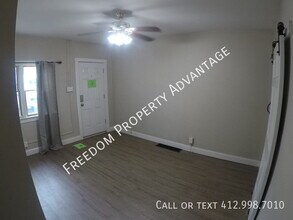 1014 Bingham St, Unit 1 in Pittsburgh, PA - Building Photo - Building Photo