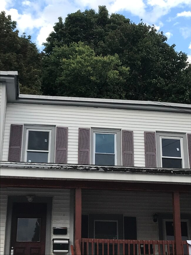 33 White St, Unit 33 B