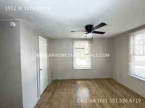 1912 W 16th St in North Little Rock, AR - Foto de edificio - Building Photo