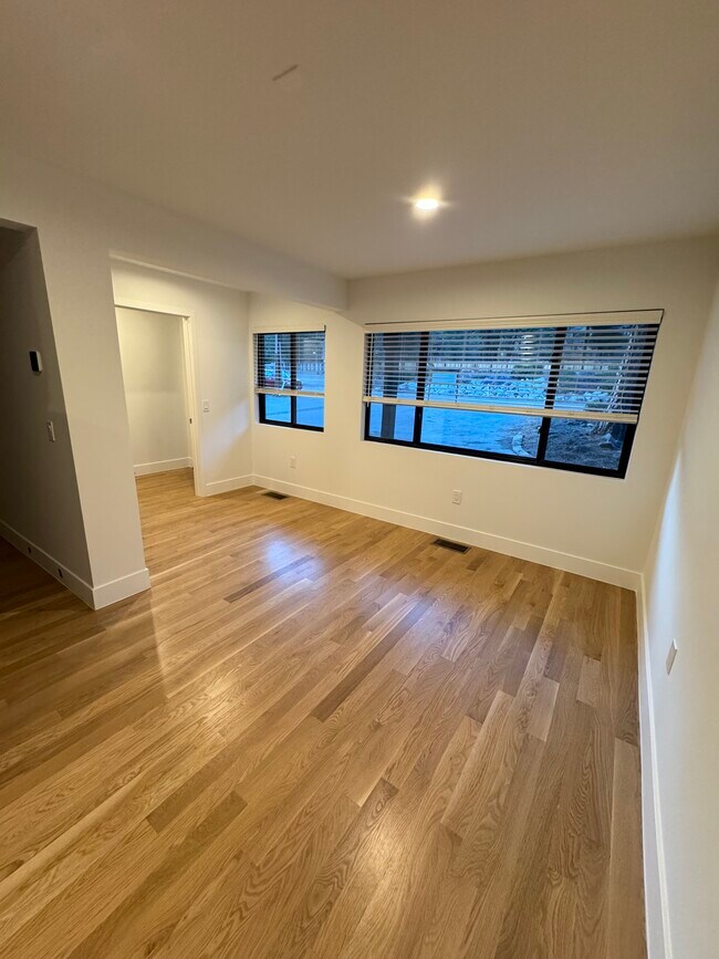 807 Tahoe Blvd, Unit 6 in Incline Village, NV - Building Photo - Building Photo