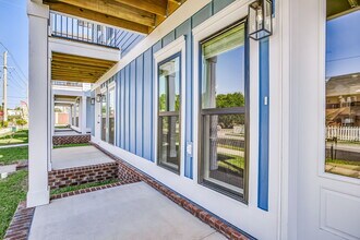 536 N De Villiers St in Pensacola, FL - Foto de edificio - Building Photo