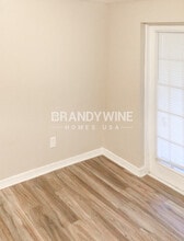 9313 N 20th St in Tampa, FL - Foto de edificio - Building Photo