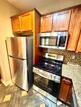 200 E 43rd St in Kansas City, MO - Building Photo - Building Photo