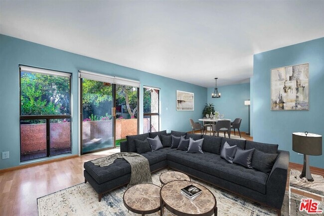 5651 Windsor Way in Culver City, CA - Building Photo - Building Photo