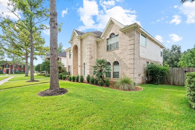 20407 Spring Rose Dr