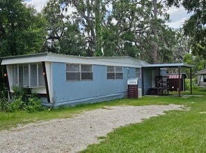 37826 Daughtery Rd in Zephyrhills, FL - Building Photo - Building Photo