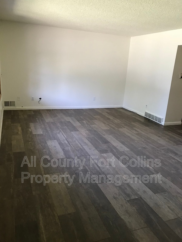 1516 Brentwood Dr in Fort Collins, CO - Building Photo - Building Photo