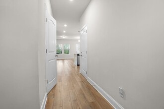 326 Seaton Wy in Columbia, TN - Building Photo - Building Photo