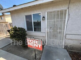 198 S B St in Porterville, CA - Building Photo