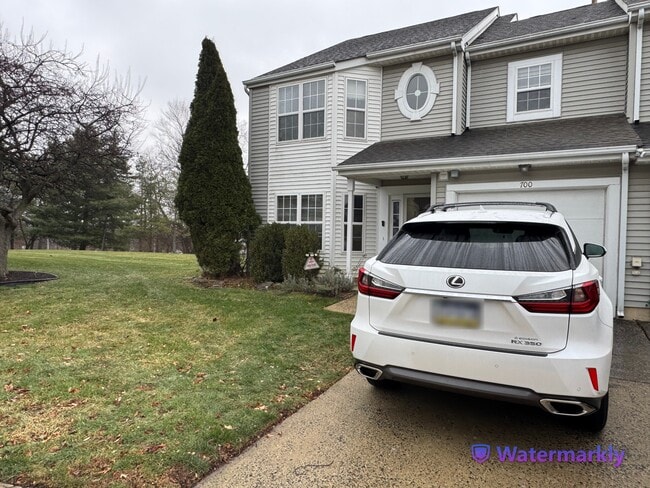 property at 700 Evergreen Ct