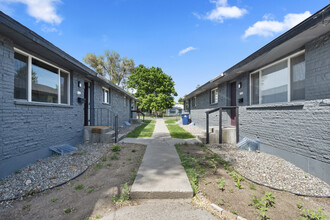 1716 E Everett Ave in Spokane, WA - Building Photo - Building Photo