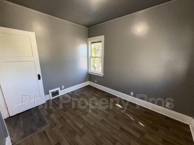 property at 3007 N 23rd St