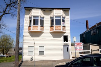 Waterview Apartments in Everett, WA - Building Photo - Building Photo