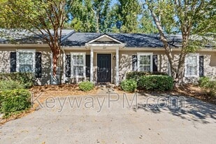 2215 Bridgeton Rd in Augusta, GA - Building Photo