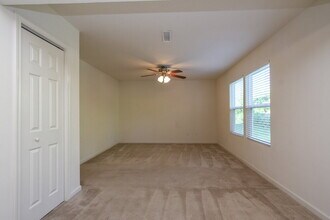 2405 Woodfield Blvd in Franklin, IN - Building Photo - Building Photo