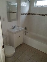 3656 Chelton Rd in Shaker Heights, OH - Building Photo