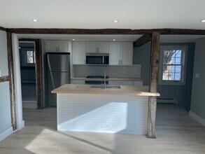 434 Hurlbutt St in Wilton, CT - Building Photo - Building Photo