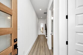 3005 Hawkins St in Houston, TX - Building Photo - Building Photo