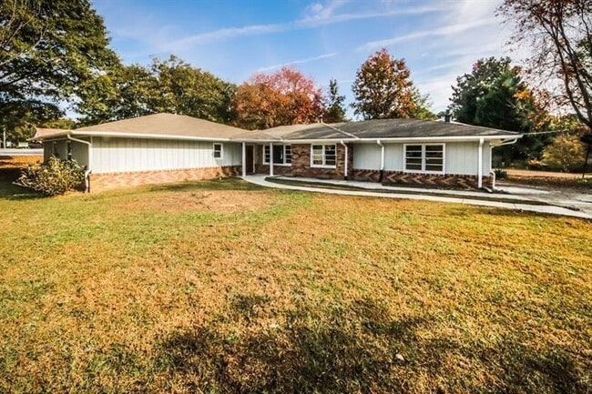 property at 5075 Winters Chapel Rd