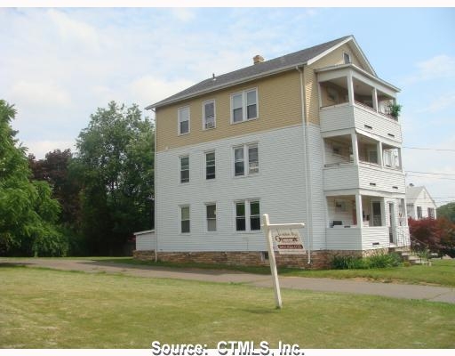 45 Sterling St in New Britain, CT - Building Photo - Building Photo